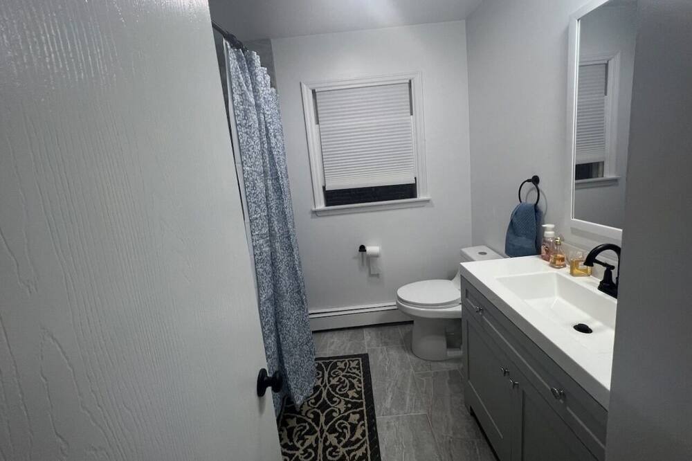 Photo of Bathroom in Tarrytown