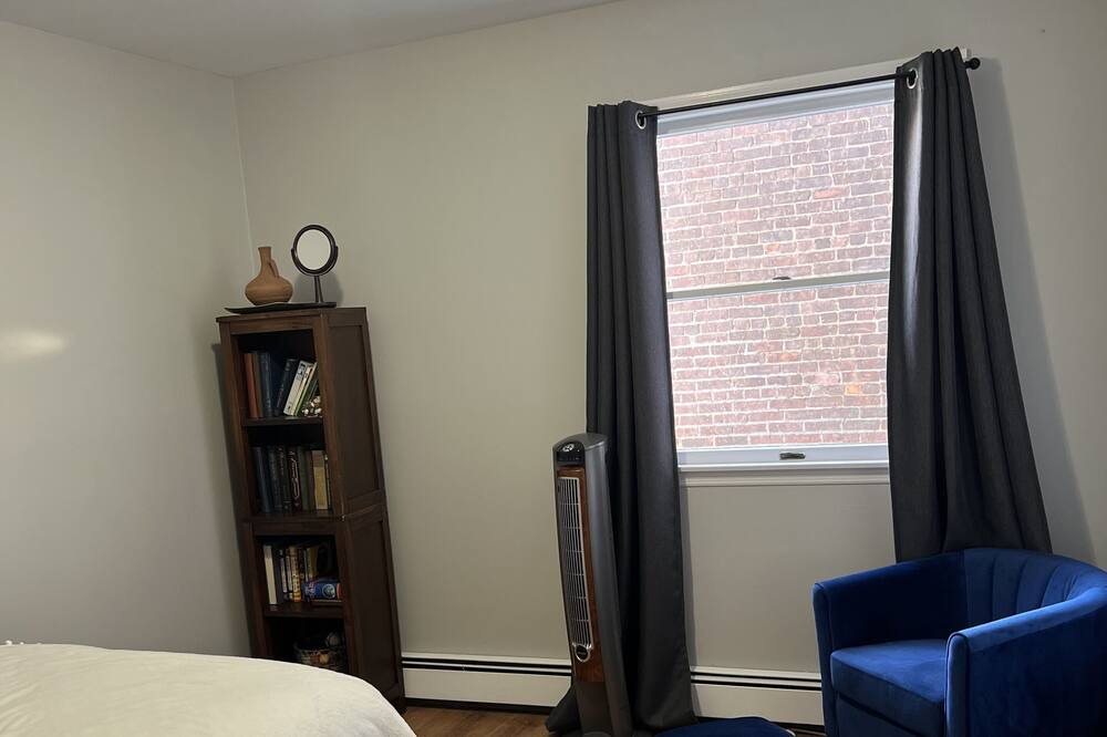 Photo of Bedroom in Tarrytown