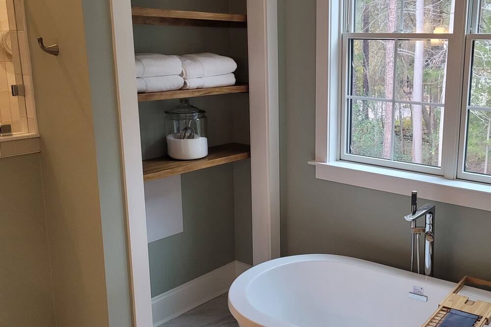 Photo of Bathroom in Pinehurst