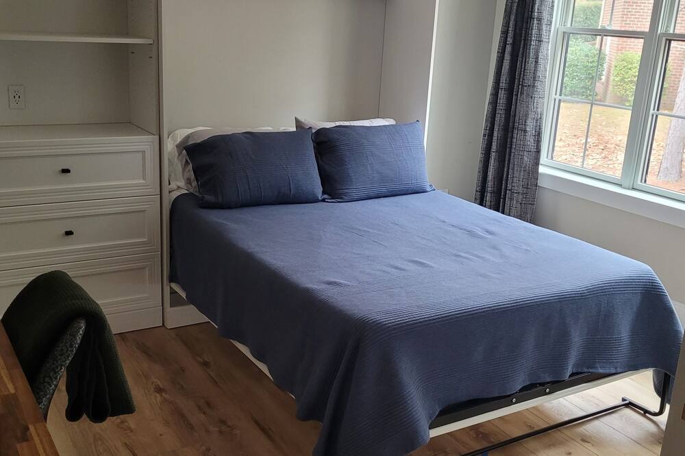 Photo of Bedroom in Pinehurst