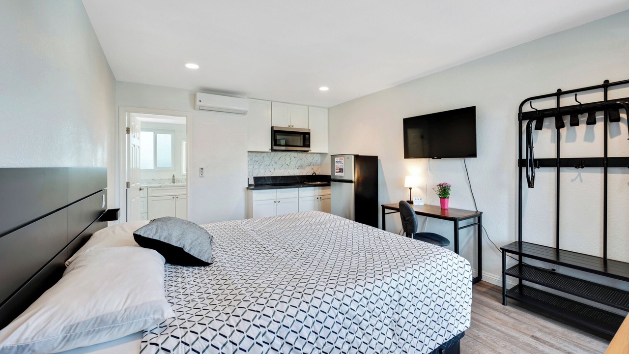 Photo of Bedroom in Harbor