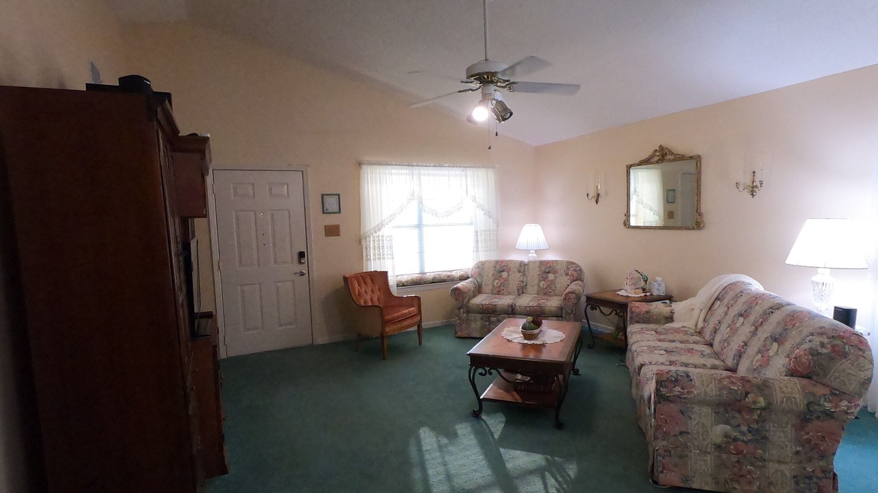 Photo of Others in Tillmans Corner