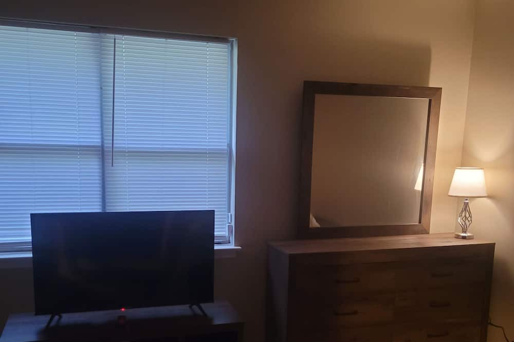 Photo of Bedroom in Selma