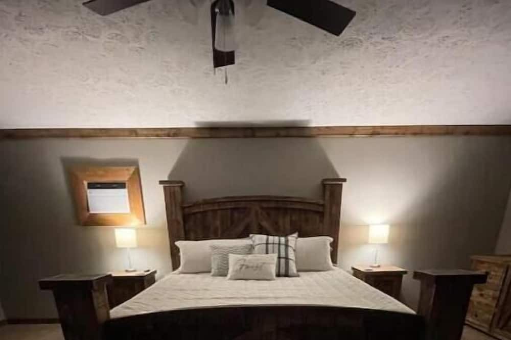 Photo of Bedroom in Millbrook