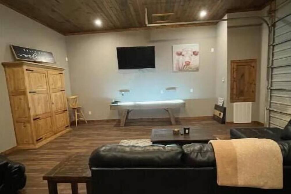 Photo of Livingroom in Millbrook