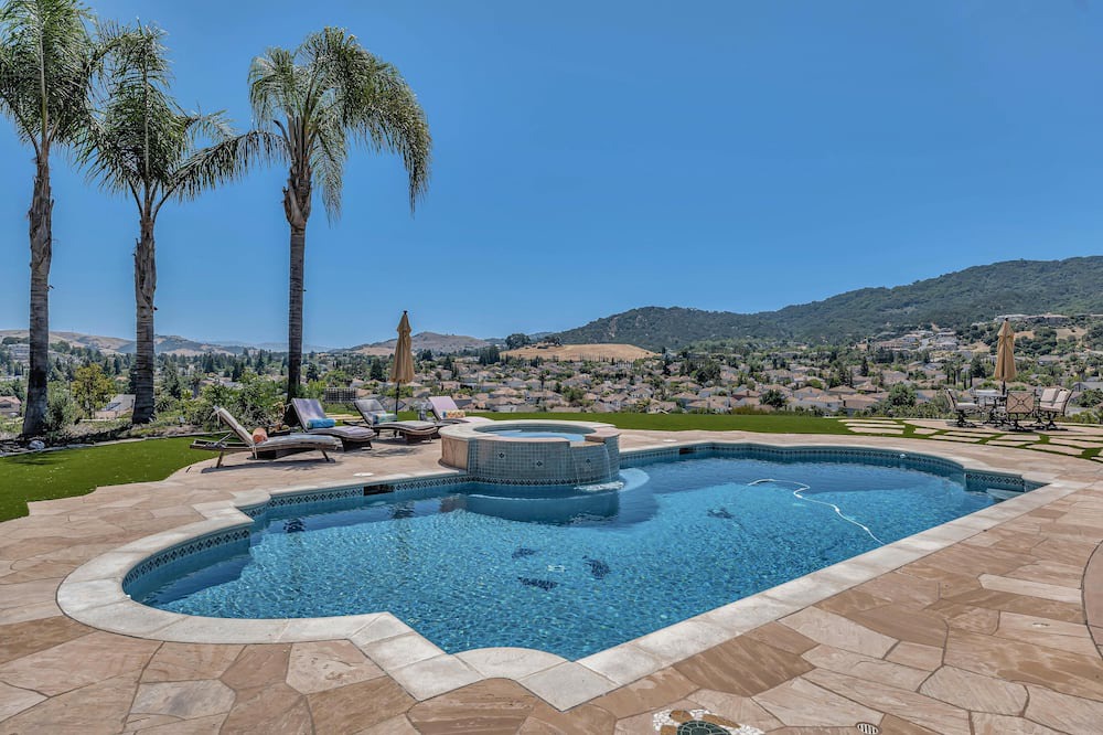 Photo of Outdoor in Almaden