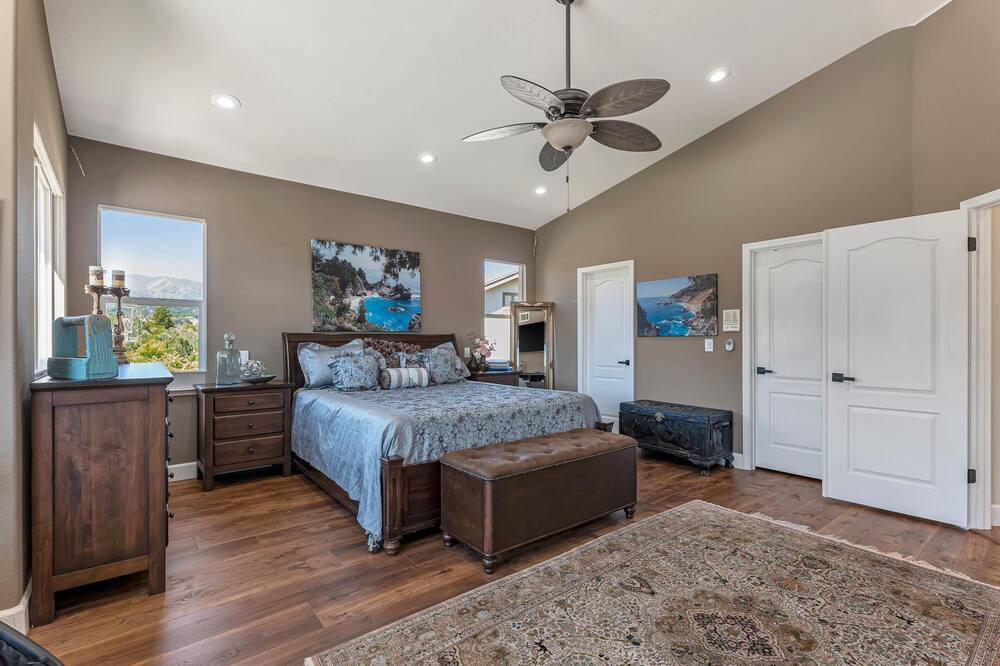 Photo of Bedroom in Almaden