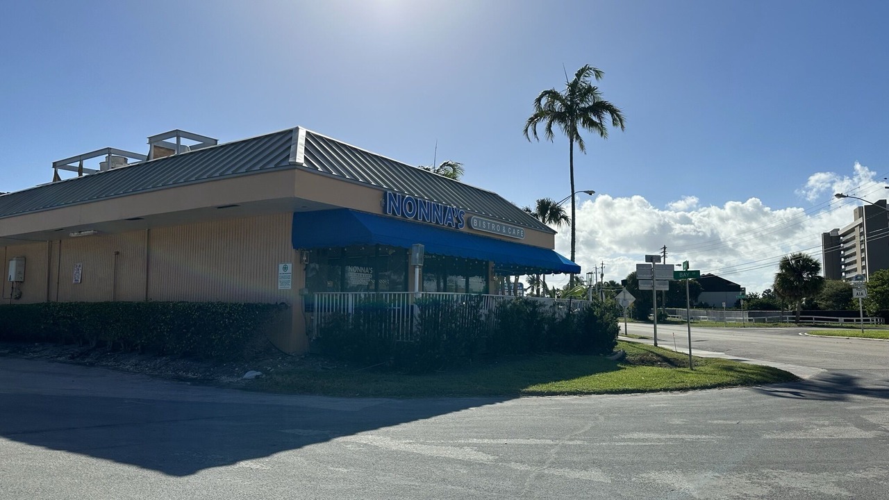 Photo of Outdoor in Hillsboro Beach