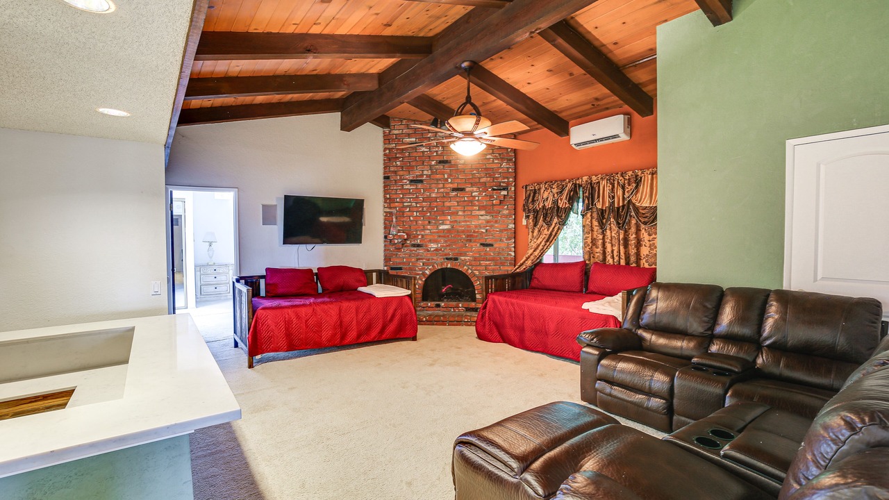 Photo of Livingroom in Northwest San Pedro