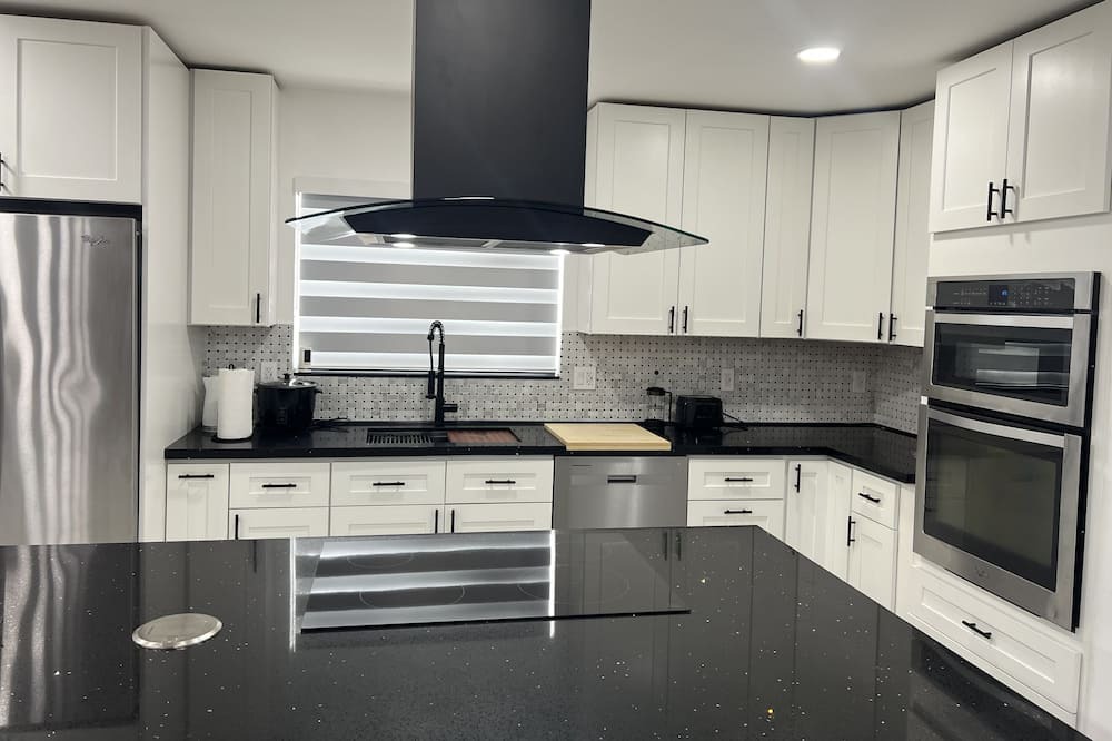 Photo of Kitchen in Biscayne Park