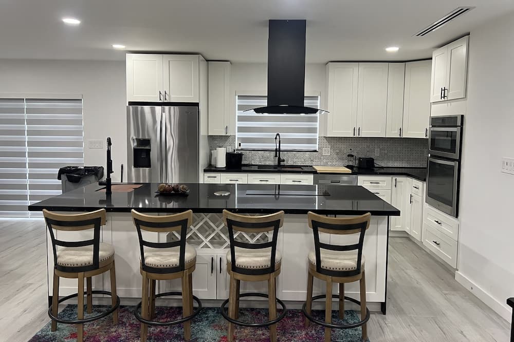 Photo of Kitchen in Biscayne Park
