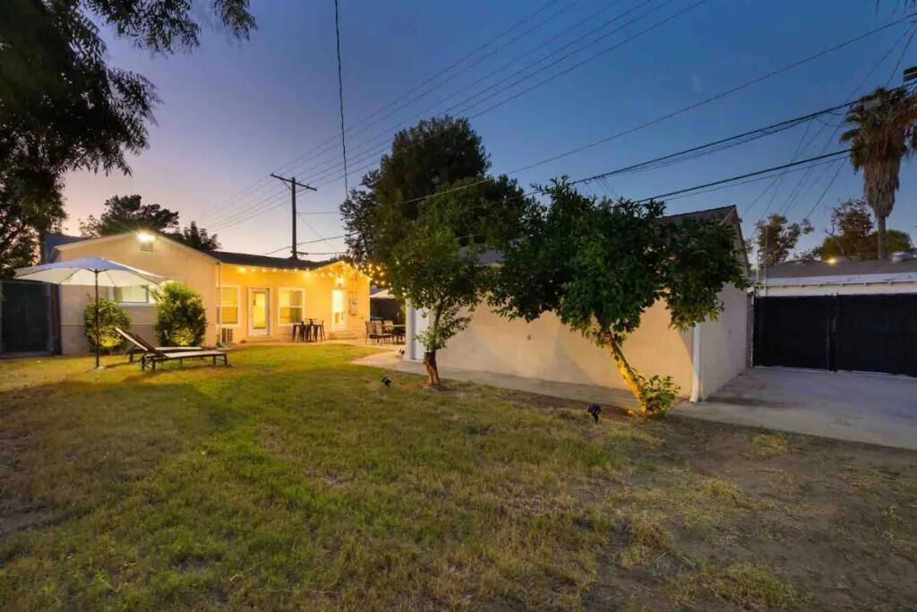 Photo of Outdoor in Valley Village