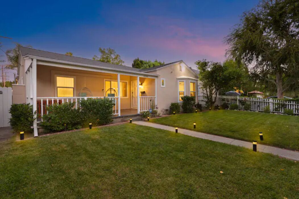 Photo of Outdoor in Valley Village