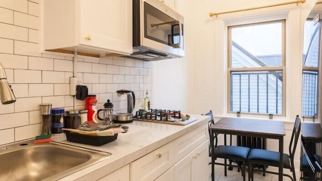 Photo of Kitchen in East Avenue