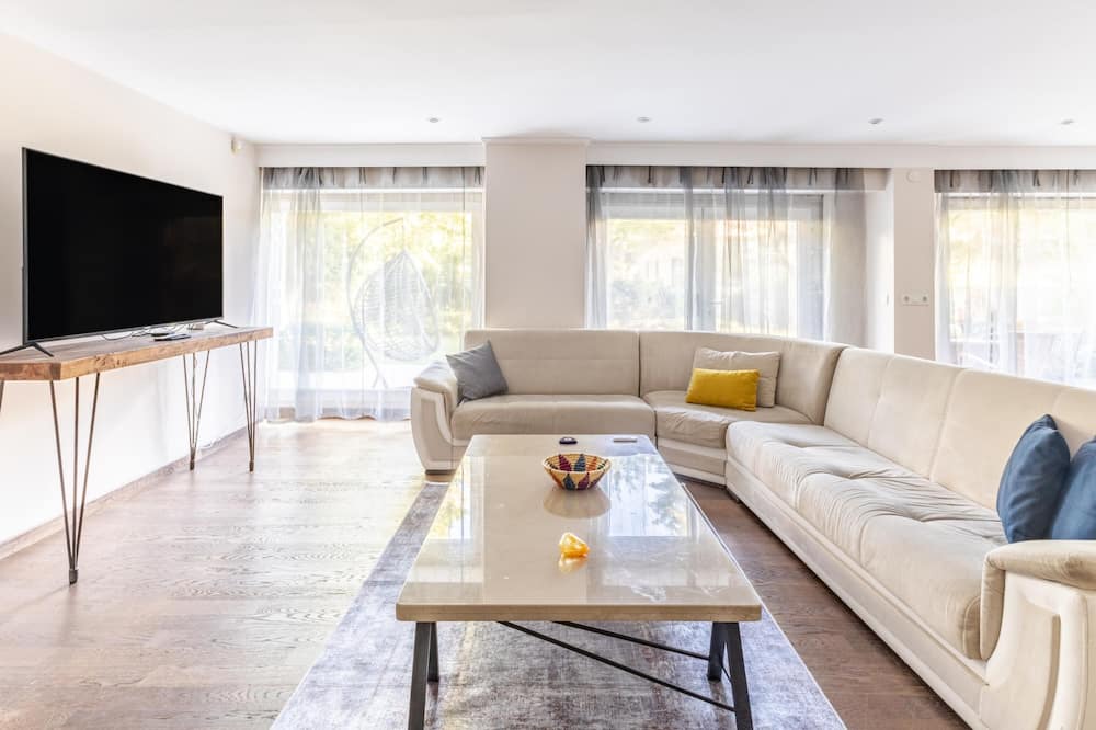 Photo of Livingroom in Arnavutkoy