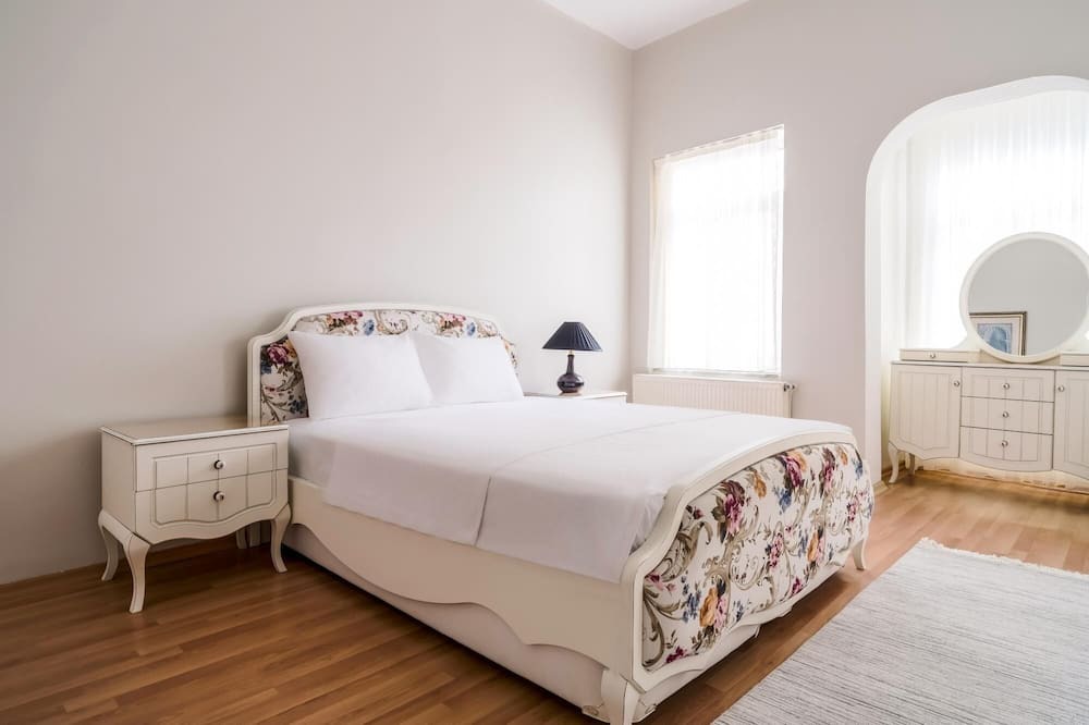 Photo of Bedroom in Galata