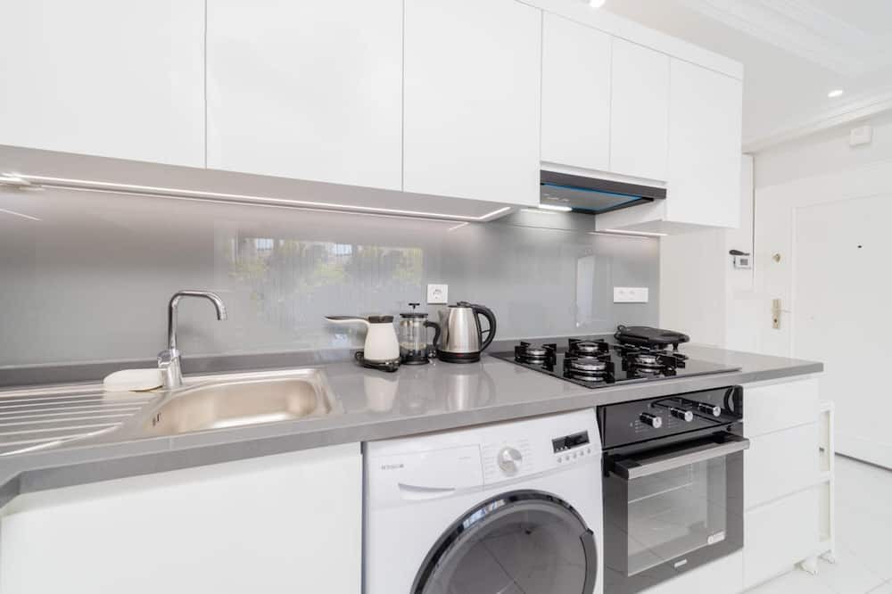 Photo of Kitchen in Altnkum Mahallesi