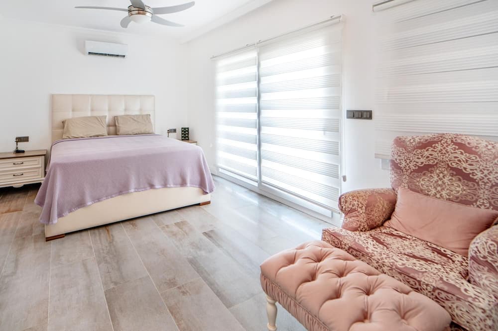 Photo of Bedroom in Yalikavak
