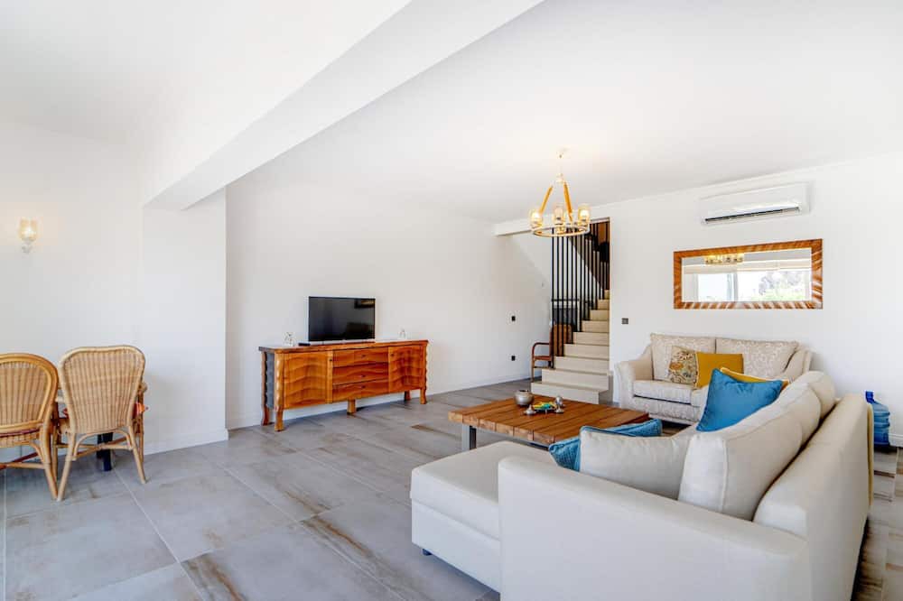 Photo of Livingroom in Yalikavak