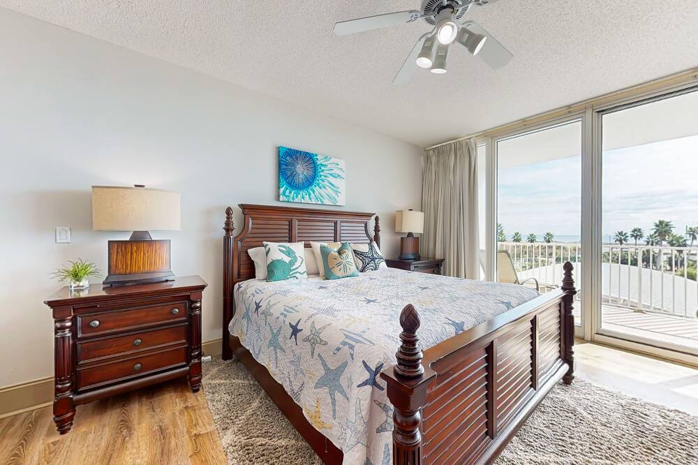 Photo of Others in Orange Beach East