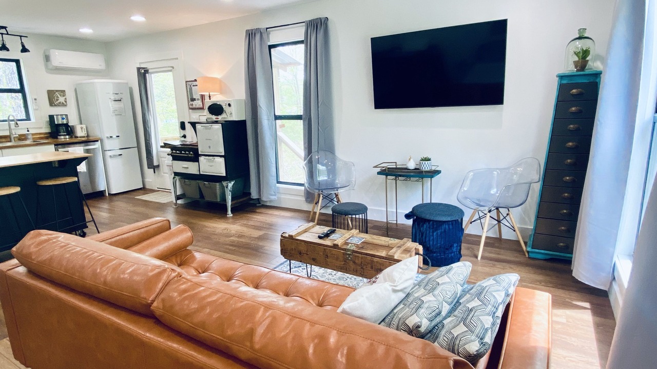 Photo of Livingroom in Starkville