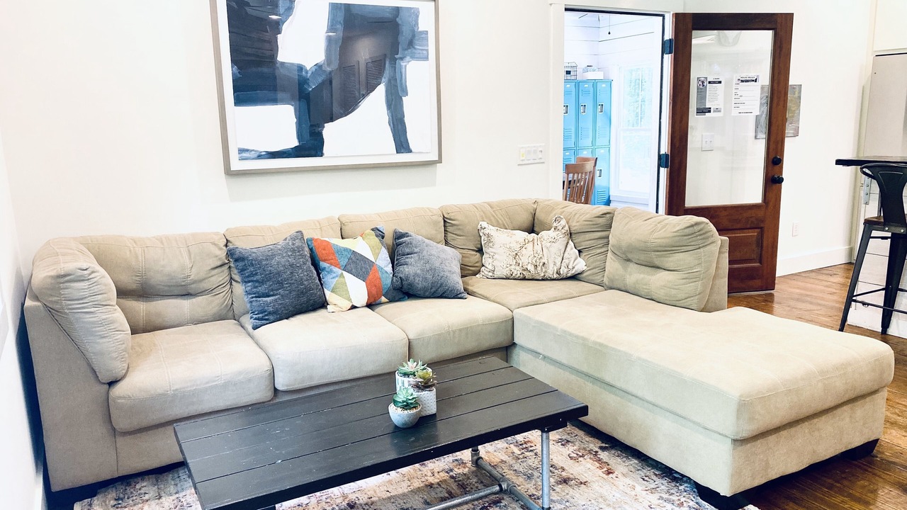 Photo of Livingroom in Starkville