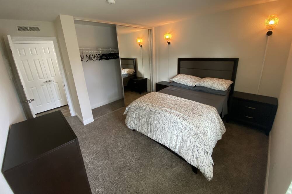 Photo of Bedroom in Downtown