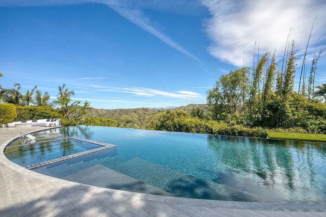 Photo of Outdoor in Bel Air