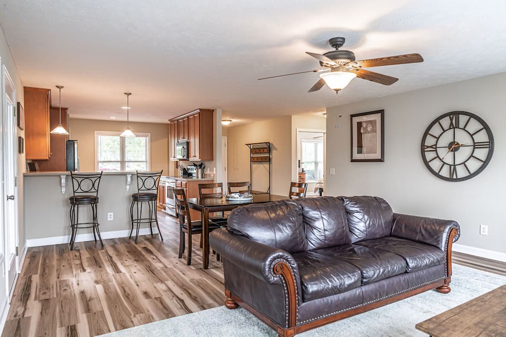 Photo of Livingroom in Aberdeen