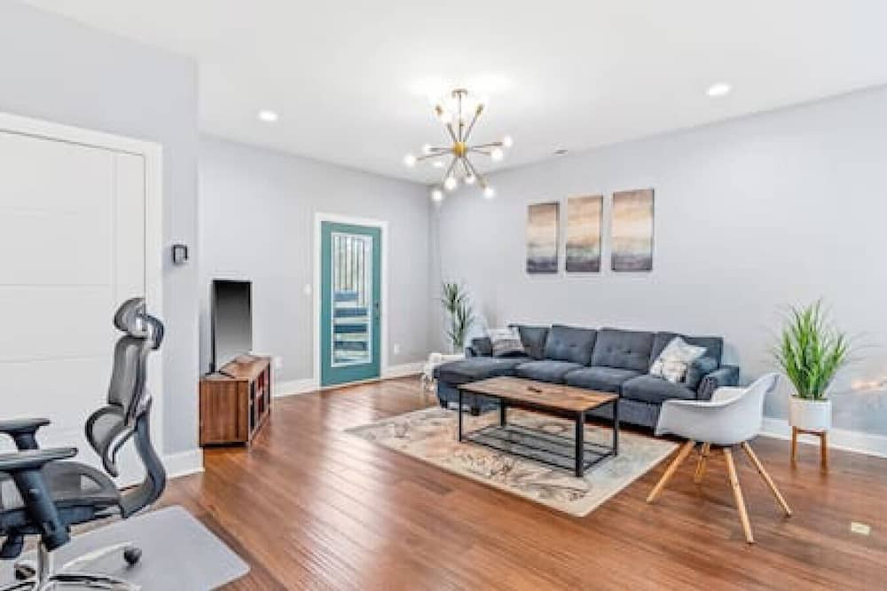Photo of Livingroom in Durham