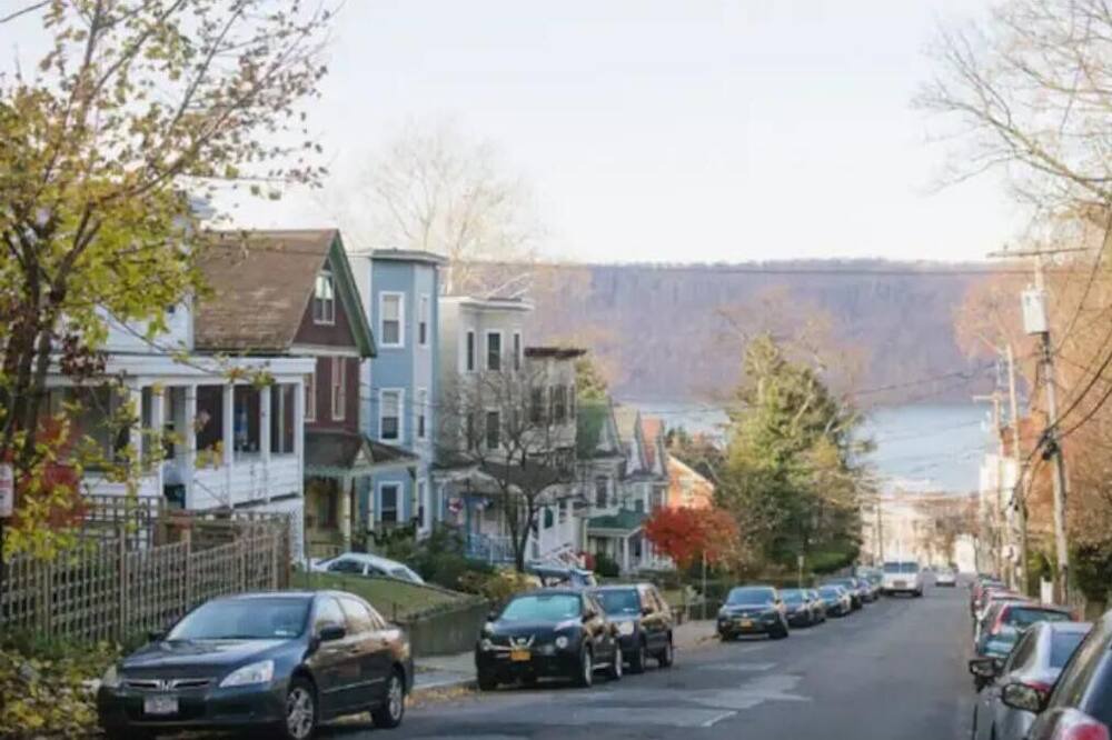 Photo of Others in Hastings-On-Hudson