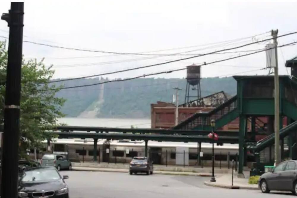 Photo of Others in Hastings-On-Hudson