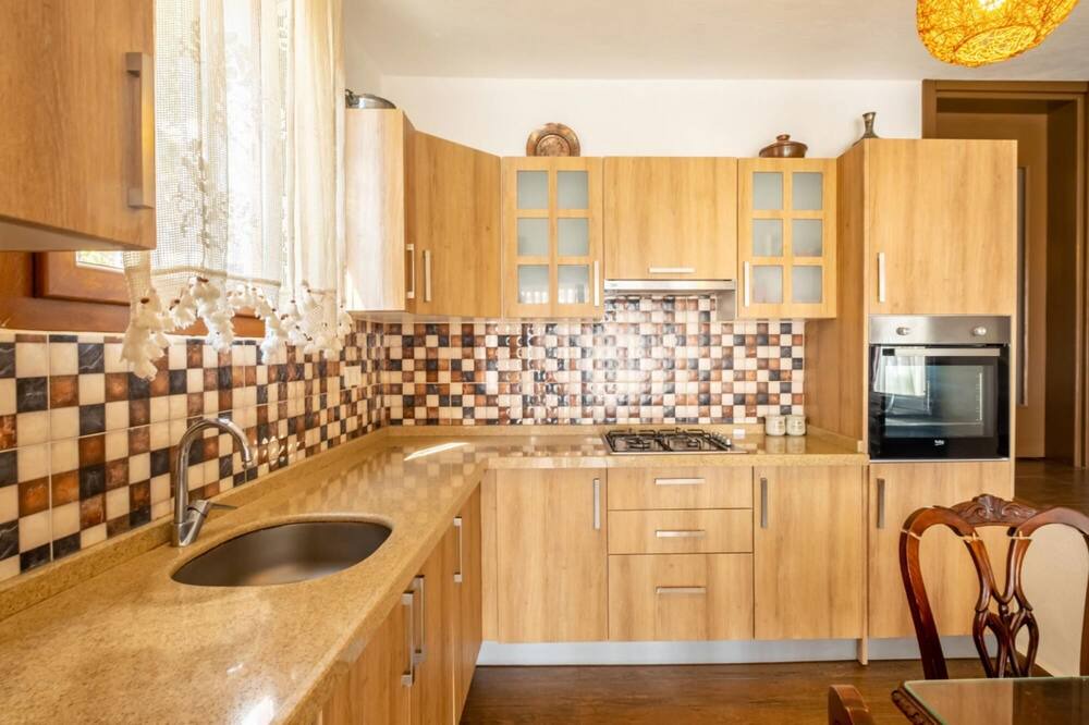 Photo of Kitchen in Golturkbuku