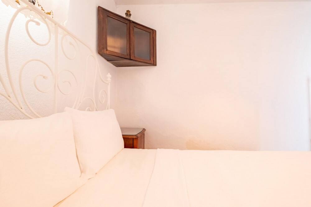 Photo of Bedroom in Golturkbuku