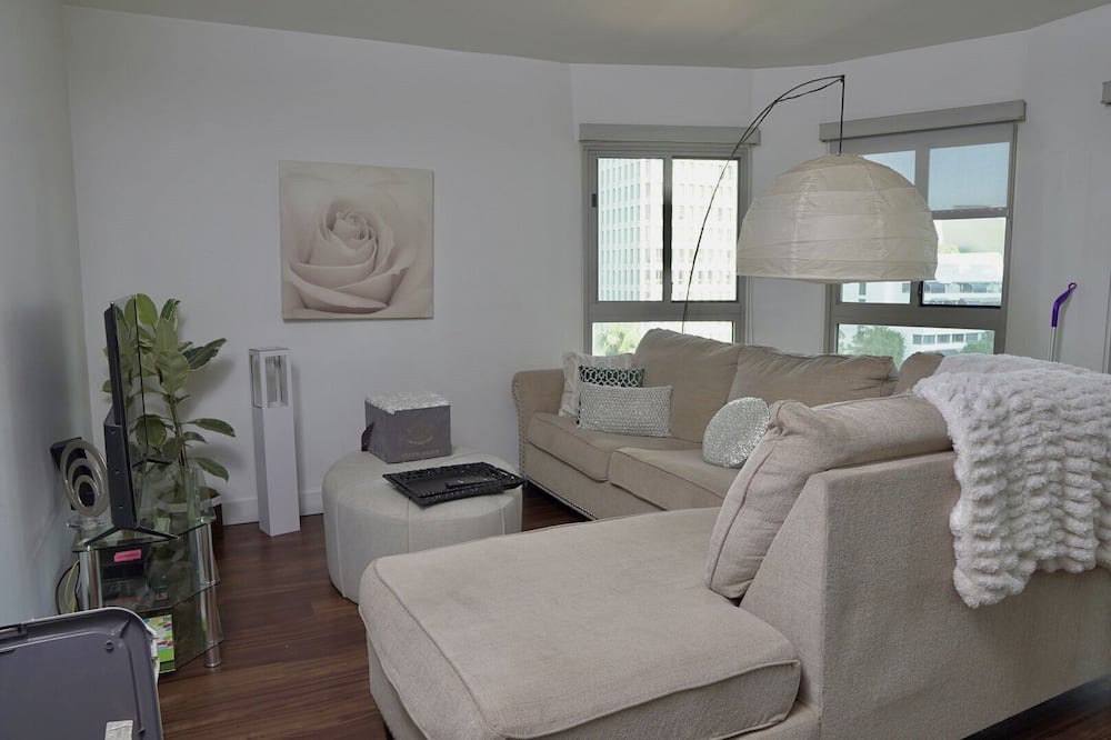 Photo of Livingroom in Atwater Village