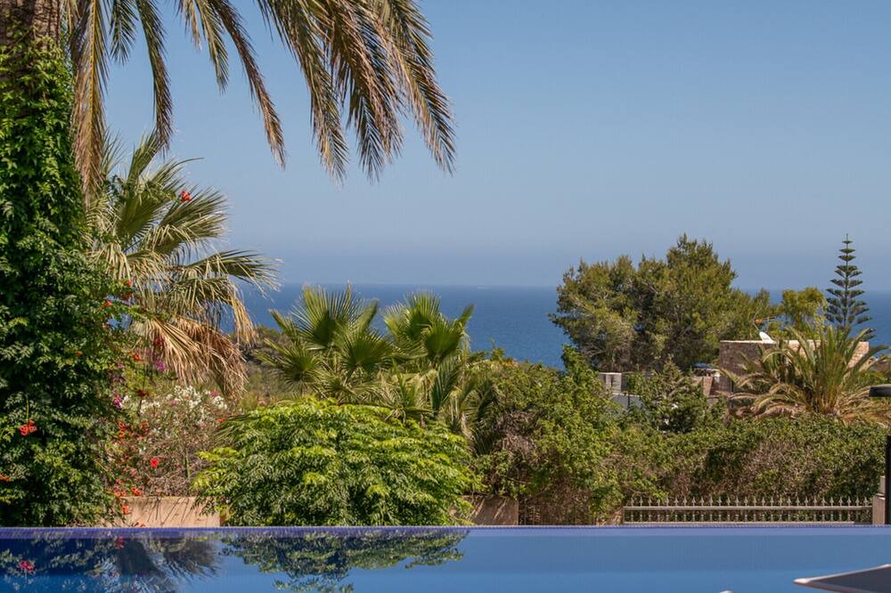 Photo of Outdoor in Puig Manya