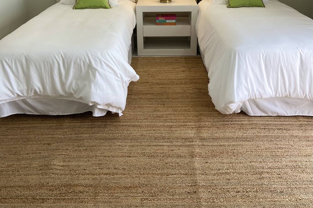 Photo of Bedroom in Palm Cay