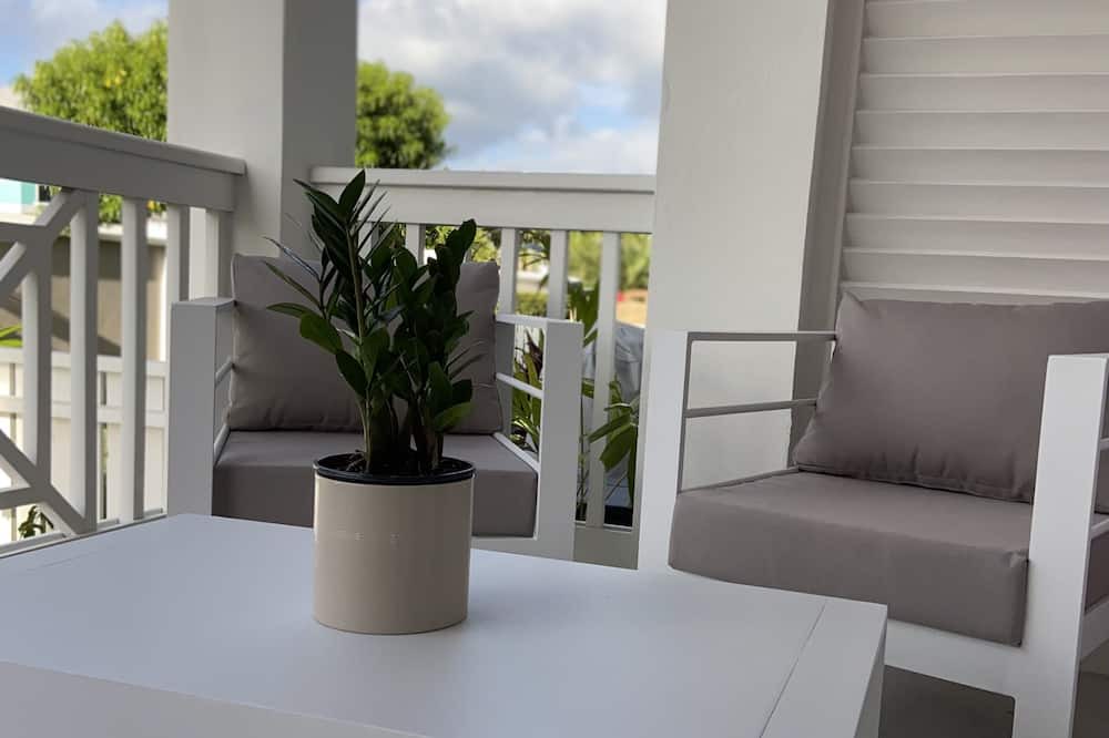 Photo of Patio Balcony in Palm Cay