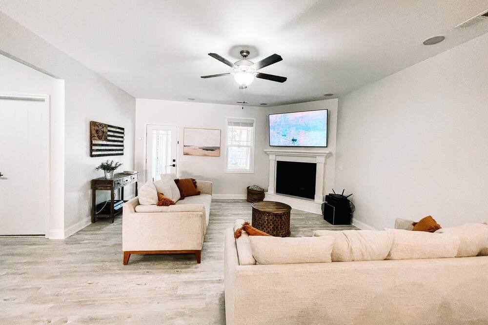 Photo of Livingroom in Aberdeen