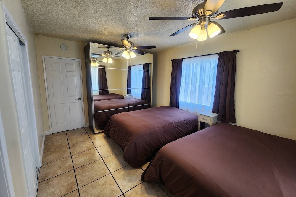 Photo of Bedroom in Montebello