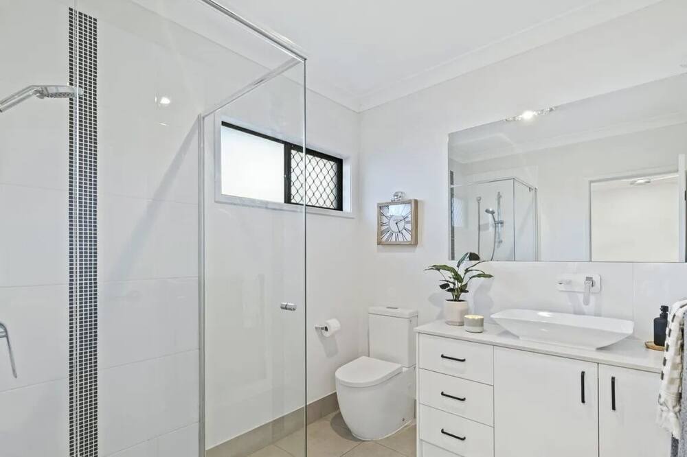 Photo of Bathroom in Pallara