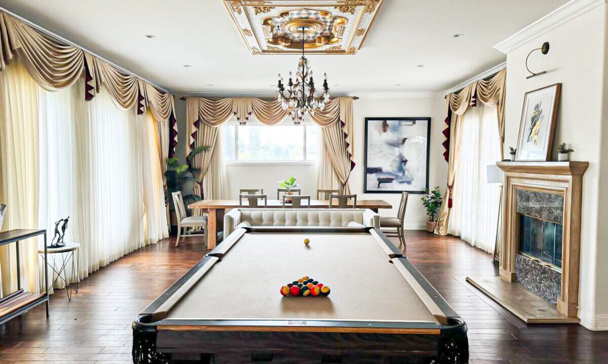 Photo of Bedroom in Sawtelle