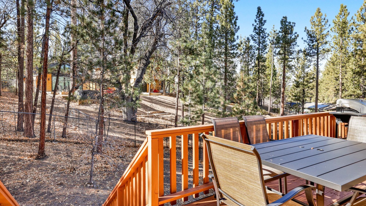 Photo of Outdoor in Summit Estates