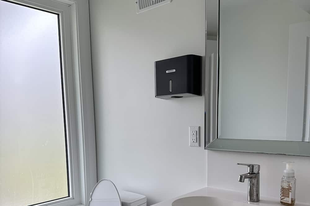 Photo of Bathroom in Innisfil