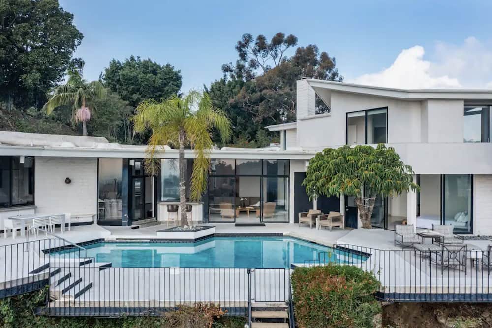Photo of Outdoor in Bel Air