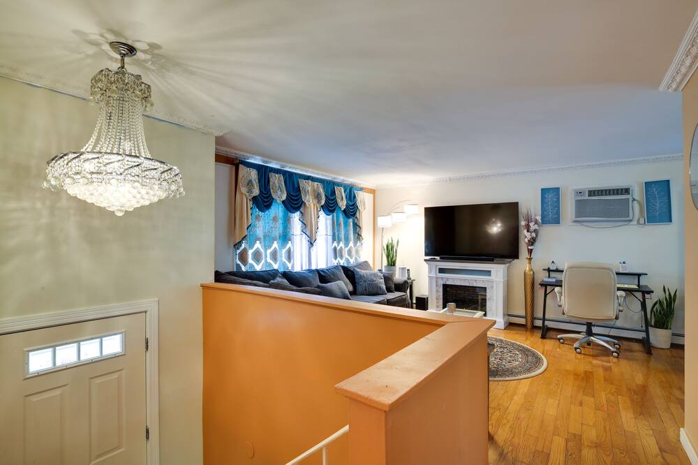 Photo of Bedroom in Crown Heights