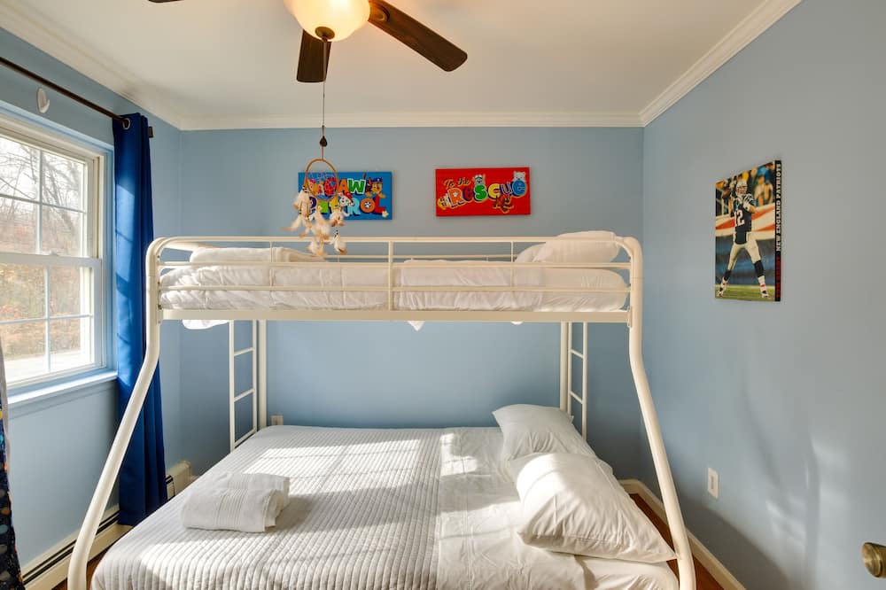 Photo of Bedroom in Crown Heights