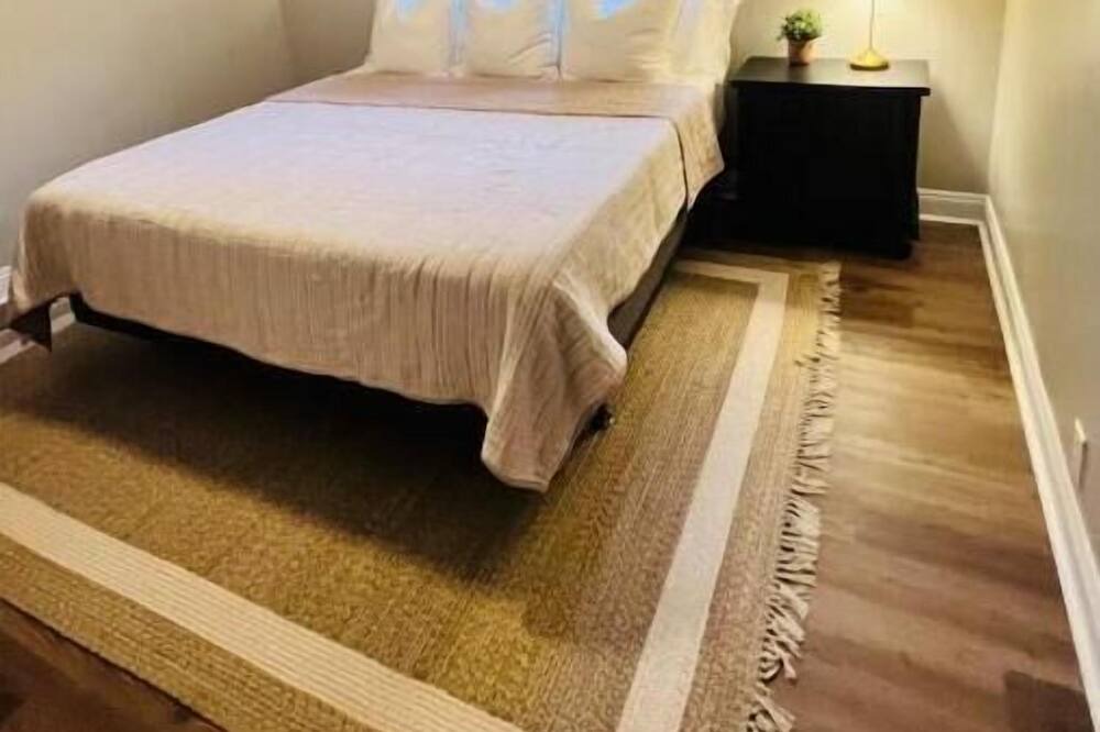 Photo of Bedroom in Jackson