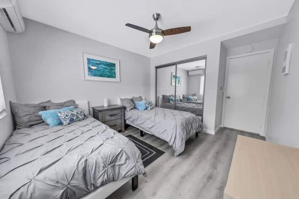 Photo of Bedroom in Circle Area