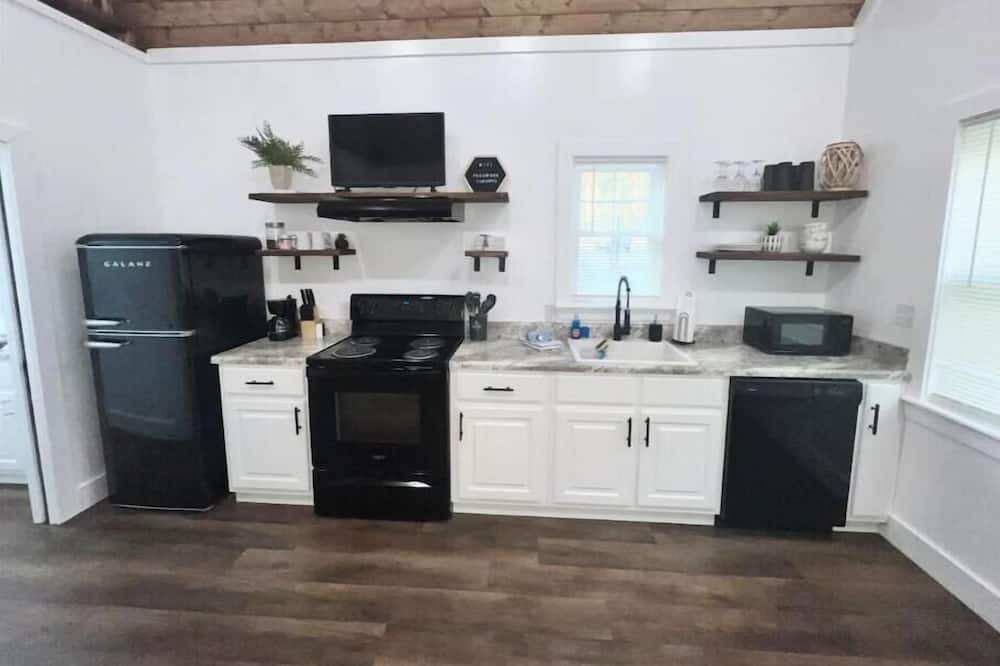 Photo of Kitchen in Groveoak
